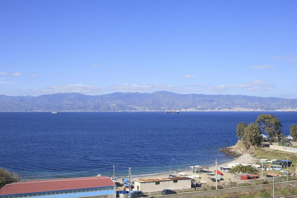Hotel Continental Reggio di Calabria Bagian luar foto