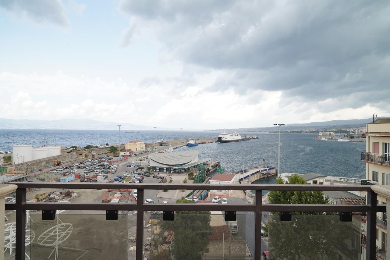 Hotel Continental Reggio di Calabria Bagian luar foto